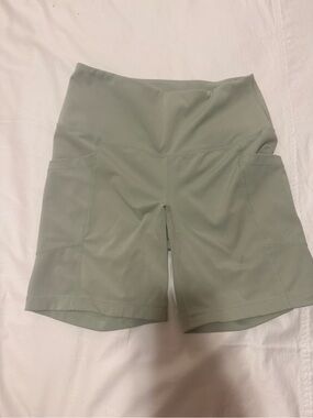 90 Degree By Reflex Sage Green High-Rise Bike Shorts Pre Owned